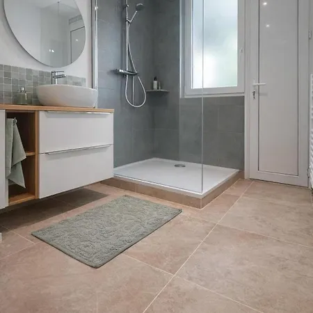Le Belvedair Avec Garage Pour 8 Personnes Apartament Nancy