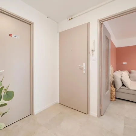 Le Belvedair Avec Garage Pour 8 Personnes Nancy